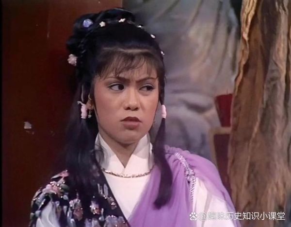 黄蓉属相是什么生肖动物（黄蓉属什么生肖动物）