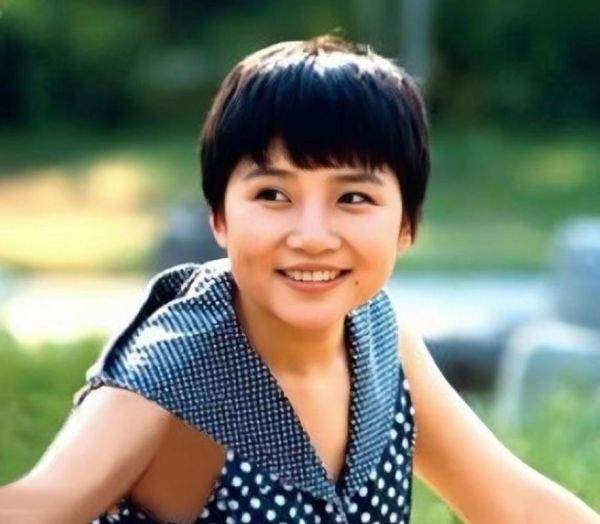 李娜属什么生肖属相（李娜属什么生肖，龙兔之辩真相）