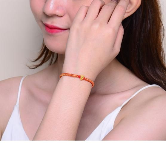 生肖属相金手链（生肖鼠女生适合戴的足金手链怎么挑？）