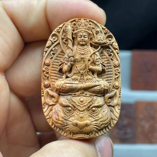 生肖属相木雕佩戴(生肖属相木雕佩戴禁忌与讲究)