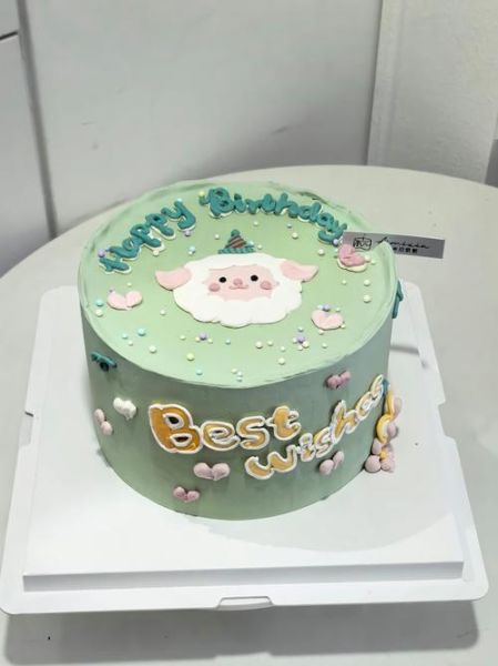 生肖羊属相蛋糕图片（属羊生日蛋糕图片大全简约可爱）