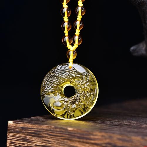 龙年属相饰品是什么生肖（龙年佩戴什么生肖饰品最吉利）