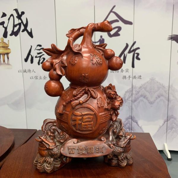 生肖属相木葫芦摆件（生肖木葫芦摆件真的招财吗？小白也能看懂）