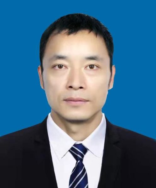 张海峰属什么生肖属相（张海峰属什么生肖？）