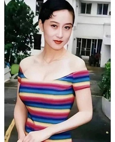 利智属什么生肖属相（利智属什么生肖？）