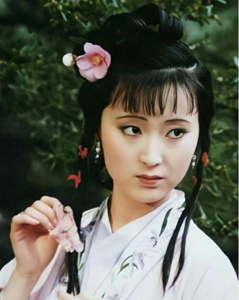 林黛玉属相是什么生肖（林黛玉属什么生肖）