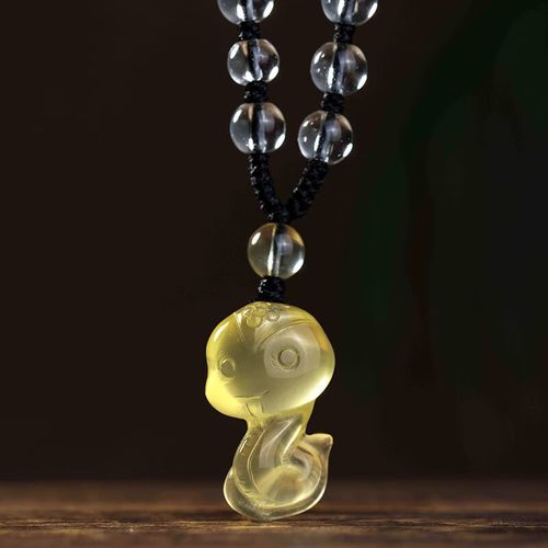 生肖蛇属相吊坠（生肖蛇吊坠佩戴禁忌有哪些）