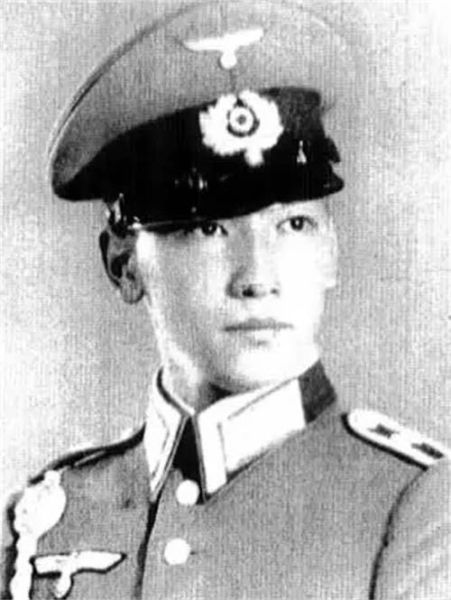 蒋纬国属什么生肖属相（蒋纬国属什么生肖🐯？）