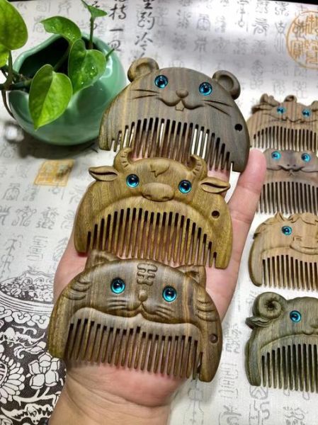 生肖属相木质梳（生肖属相木质梳怎么选？生肖梳子选购指南）