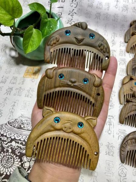 生肖属相木质梳（生肖属相木质梳怎么选？生肖梳子选购指南）