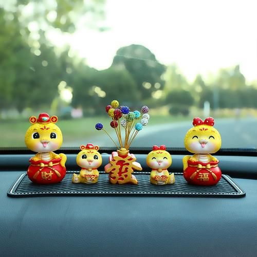 新车属什么生肖属相好（新车买什么属相最旺新手车主）