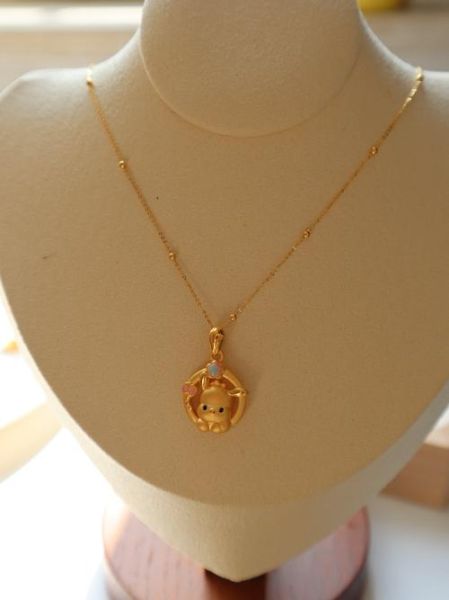 生肖属相项链狗(生肖属相项链狗怎么选?5分钟学会挑选黄金萌宠吊坠✨)