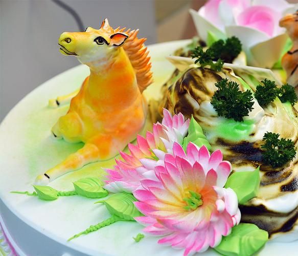 生肖蛋糕属相马制作（生肖马蛋糕制作方法小白也能一次成功）