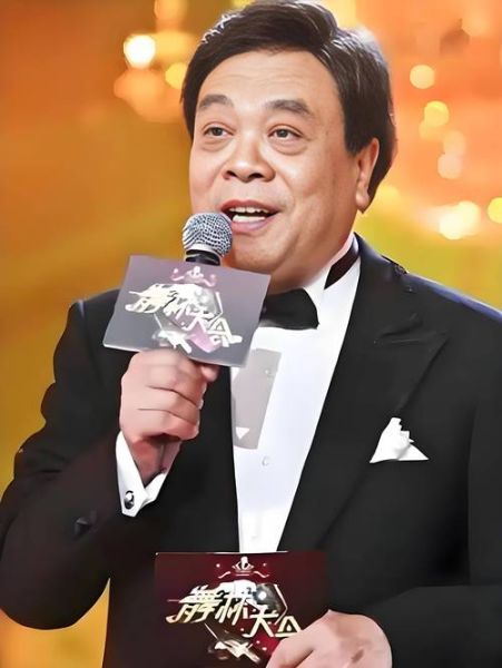 赵忠祥生肖属相（赵忠祥生肖属相是什么？）