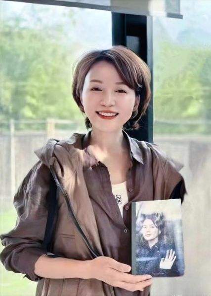 董卿属相什么生肖生日（董卿属相什么生肖生日查询）