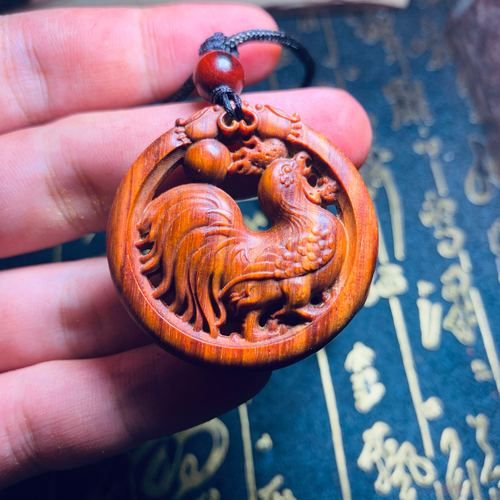 生肖鸡生肖属相挂件（生肖鸡挂件适合什么人戴）