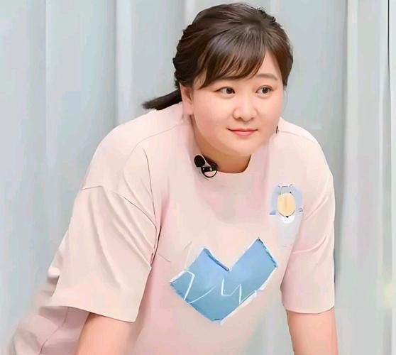 贾玲生肖属相（贾玲生肖属相是什么生肖）