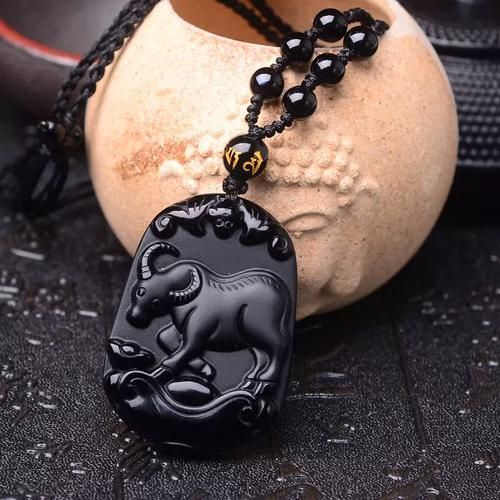 每个属相戴哪种生肖（属牛戴哪种生肖饰品最旺运？）