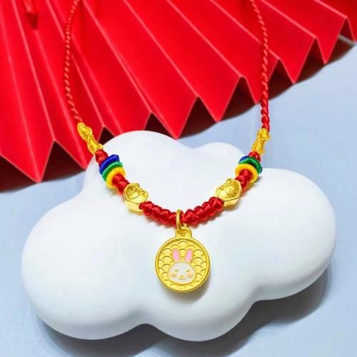 12属相吊坠 生肖（12属相吊坠生肖搭配技巧分享）