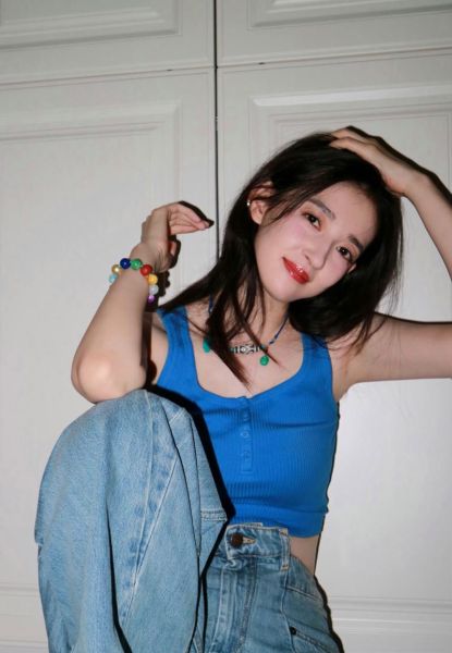 康宁女演员生肖属相兔（康宁属兔吗？女演员生肖全公开）