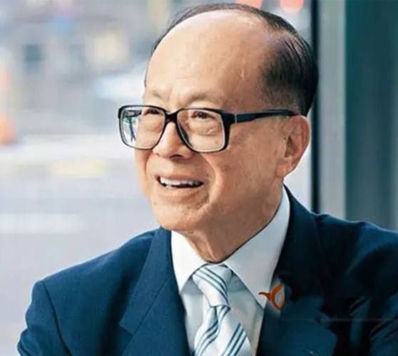 李嘉诚个人生肖属相