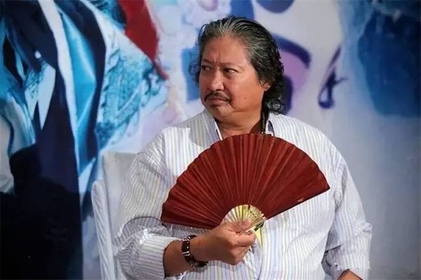 洪金宝什么生肖属相（洪金宝属什么生肖：揭秘龙年大哥的来历）