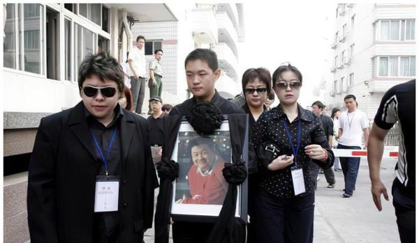 张秋芳属什么生肖属相（张秋芳属马是什么生肖详解🐴）