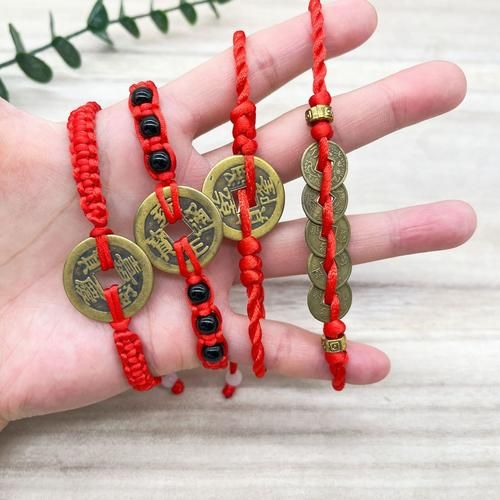 生肖属相铜钱手链（生肖属相铜钱手链怎么选最吉）