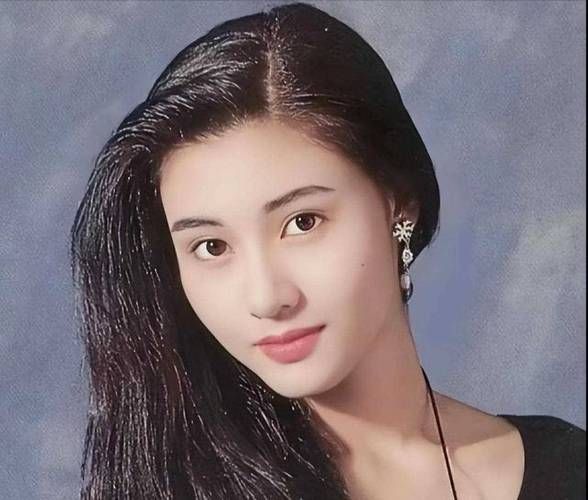 李嘉欣生肖属相(李嘉欣生肖属相是什么生肖)