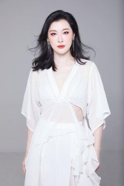 杨雪生肖属相（杨雪属什么生肖查询与解读）