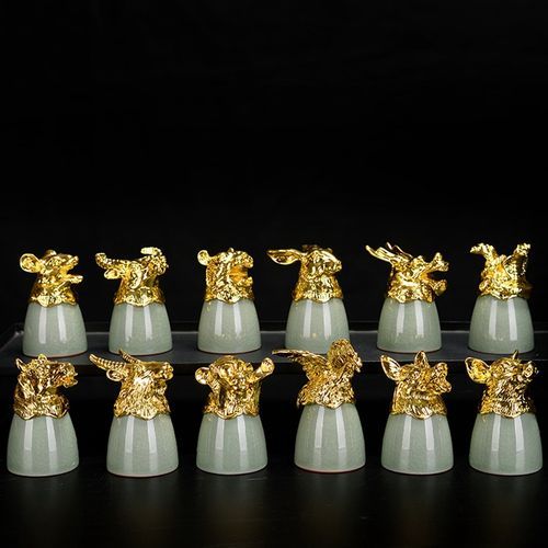 十二生肖属相酒具图片（十二生肖属相酒具图片哪里找？）