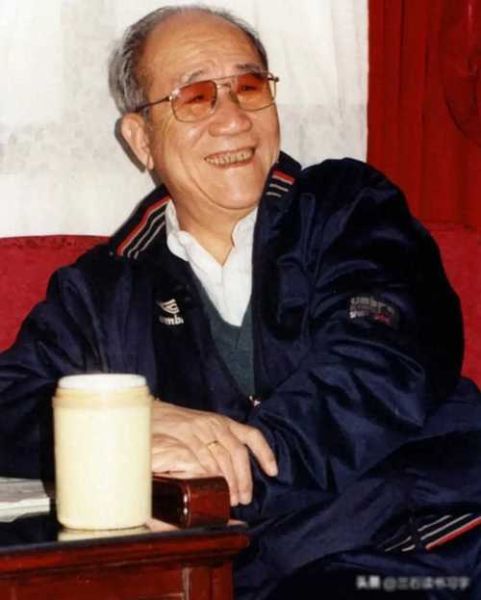 侯宝林属什么生肖属相（侯宝林属什么生肖）